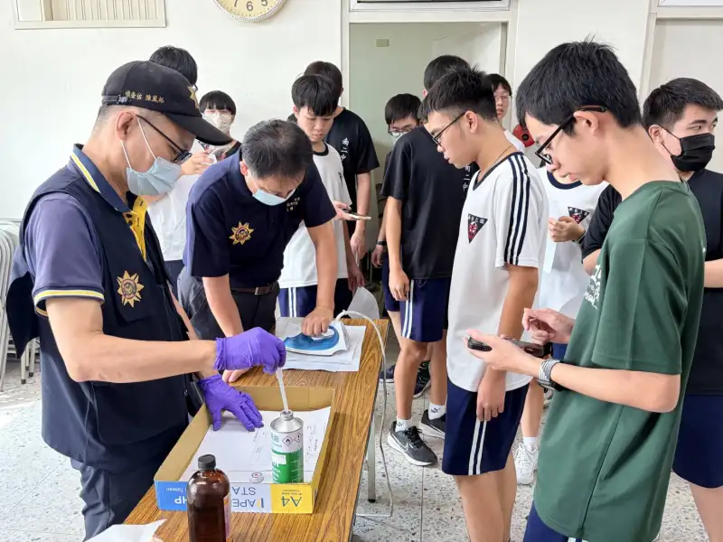 法治教育向下扎根　臺南二中參訪五分局強化公民意識