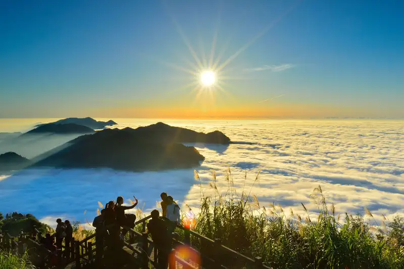 嘉義縣徵阿里山旅遊示範員及試玩員 抽英迪格萬元雙人住宿券