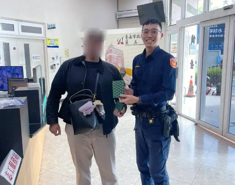 美式賣場拾獲護照　南警迅速協助找回　加拿大籍男子表達感謝