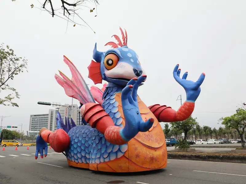 2026台灣燈會踩街元宵登場　國際團隊齊聚嘉義揭序幕