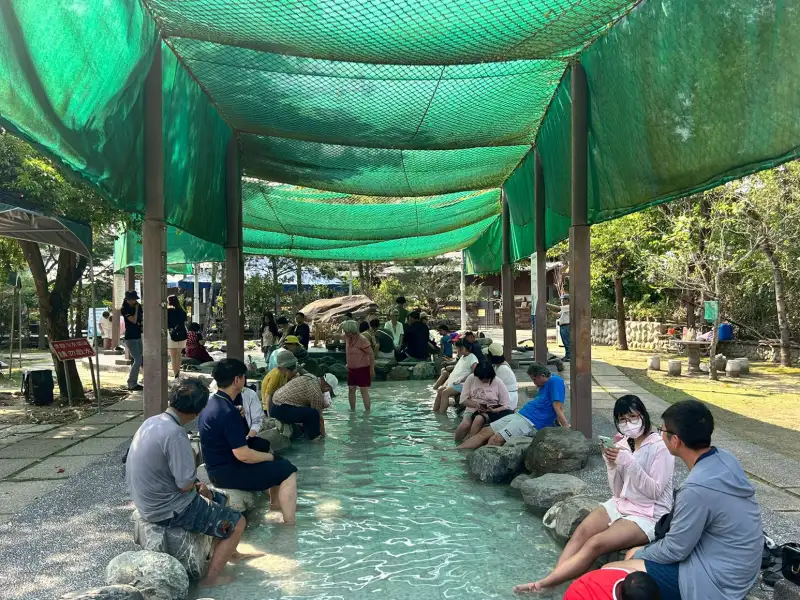 延續花泉熱潮！台南螢光花泉季二部曲登場　梅嶺賞螢春夜最夯