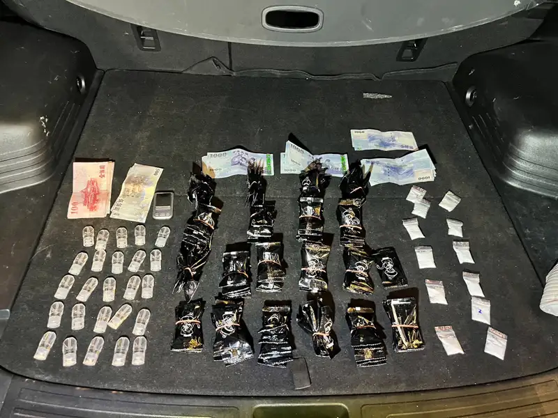 高市警攔違規車輛竟是毒駕 車內查獲大量毒品