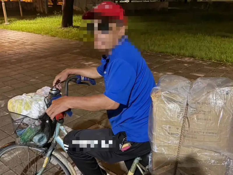 偷千元香爐難逃法網　警喬裝遛狗守候揪出通緝犯
