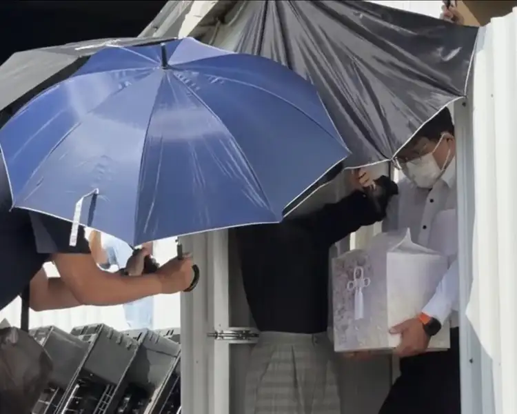 河口湖命案令人鼻酸！井雲蓉告別式雙親淚送愛女