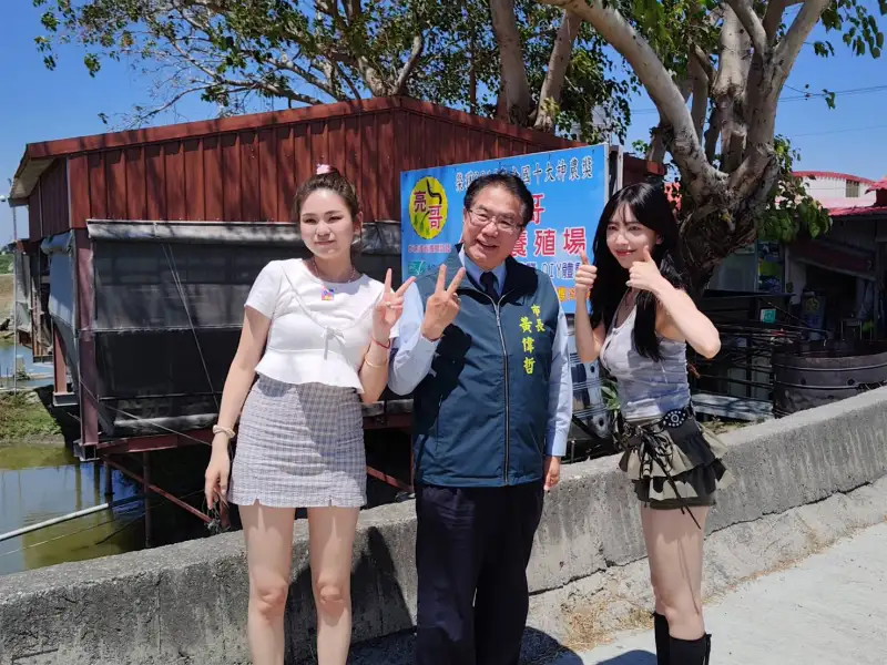 韓國藝人尹到怡嚐台灣鯛 黃偉哲期望美味推廣韓國