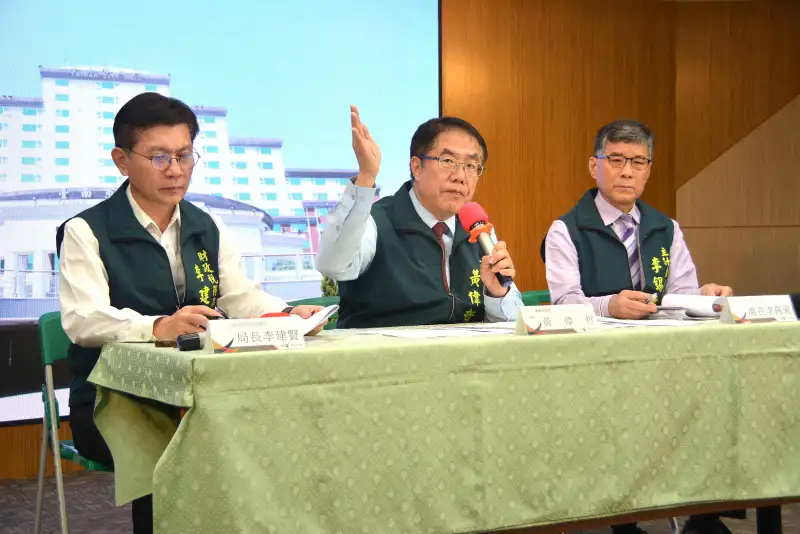 市長黃偉哲召開記者會嚴正譴責藍白亂砍預算影響台南發展