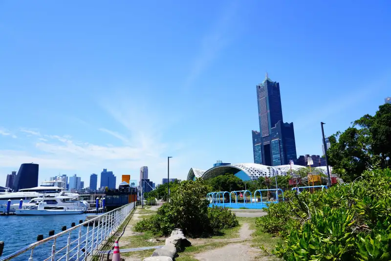 南高雄建設助攻掀補漲潮！市心指標預售案站穩4字頭、最高飆破6字頭