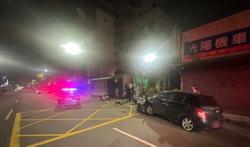 高雄三民酒駕事故撞毀6機車　男子酒測超標當場遭逮