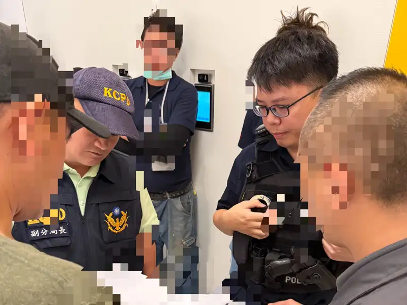 高雄左營某醫院凌晨傳出產權糾紛 雙方人馬爆衝突