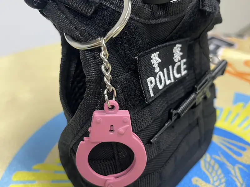 高雄小港分局推「粉紅旋風」　時尚萌力反詐新登場